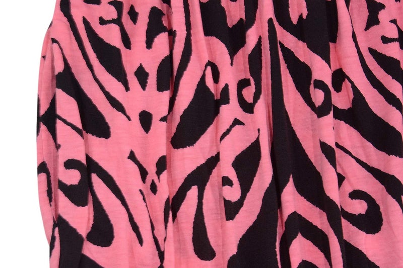 Nemidor Plus Size Maxi Dresses for Curvy Women Casual Summer Short Sleeve Chevron Print Long Dress with Pocket 14-26(155,20,Pink) - Image 3